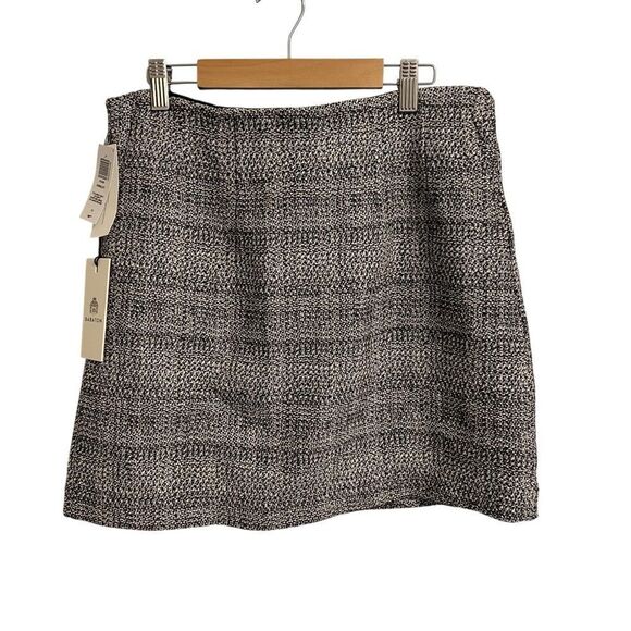 Aritiza Babaton Kinsley Tweed Mini Skirt with Pockets Size 10 NWT - Picture 2 of 7